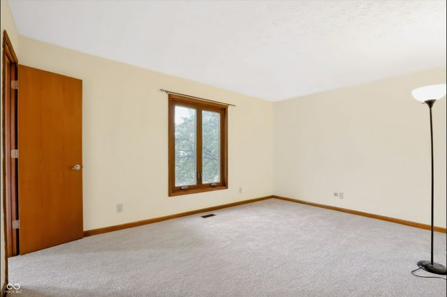 108 Glenbrook Lane, Avon, IN 46123