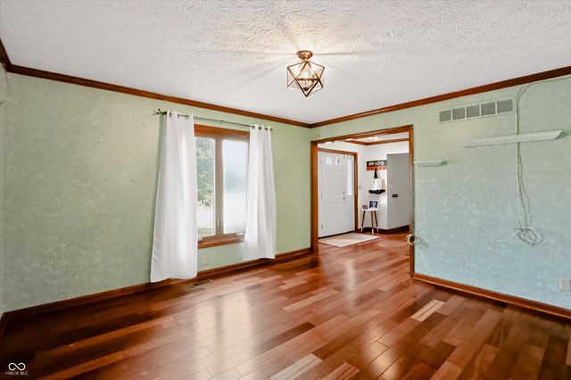 108 Glenbrook Lane, Avon, IN 46123