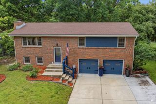2229 Seaton Avenue, Manhattan, KS 66502