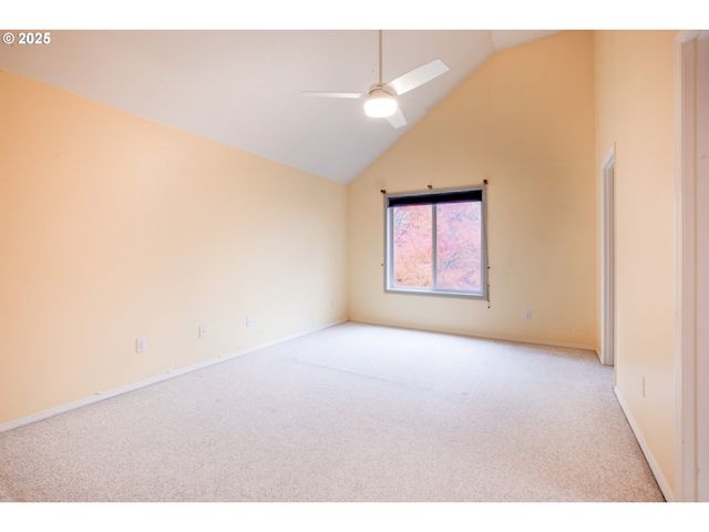 7770 Sw OVIATT Dr, Beaverton, OR 97007