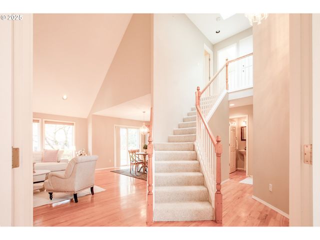 7770 Sw OVIATT Dr, Beaverton, OR 97007