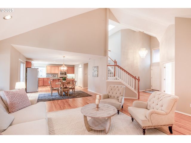 7770 Sw OVIATT Dr, Beaverton, OR 97007