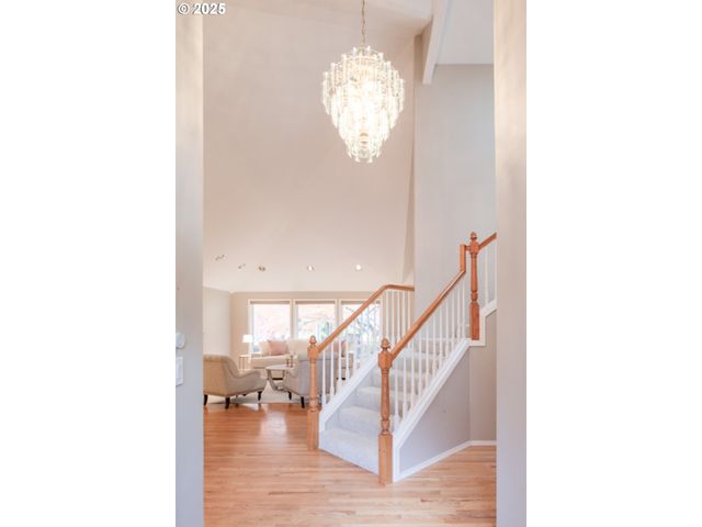 7770 Sw OVIATT Dr, Beaverton, OR 97007