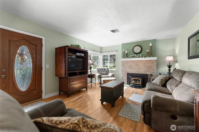 211 S Granite Street, Omak, WA 98841