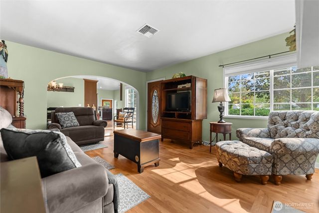 211 S Granite Street, Omak, WA 98841