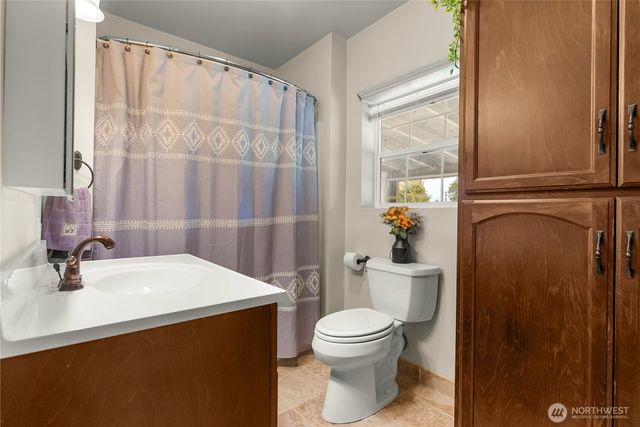 211 S Granite Street, Omak, WA 98841