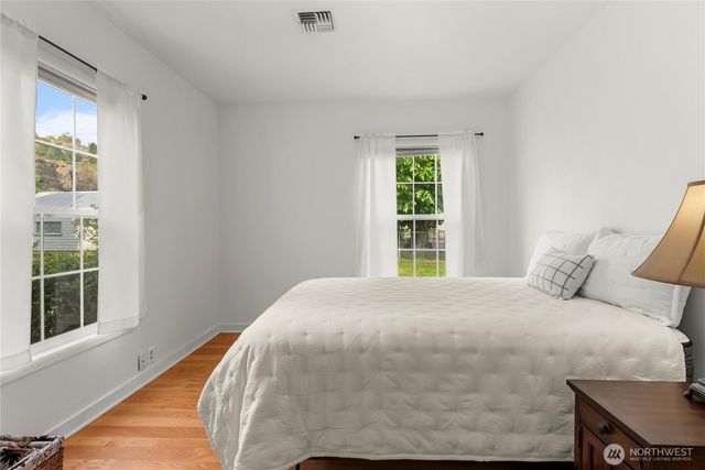 211 S Granite Street, Omak, WA 98841