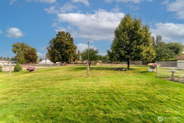 211 S Granite Street, Omak, WA 98841