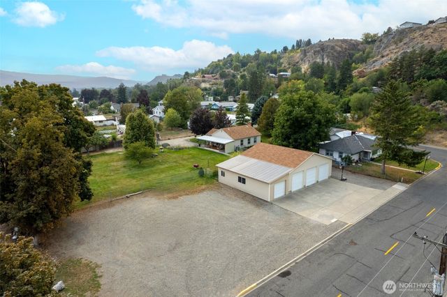 211 S Granite Street, Omak, WA 98841