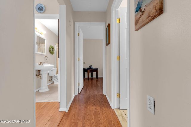 16 San Juan Court, Toms River, NJ 08757