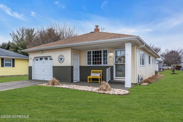 16 San Juan Court, Toms River, NJ 08757