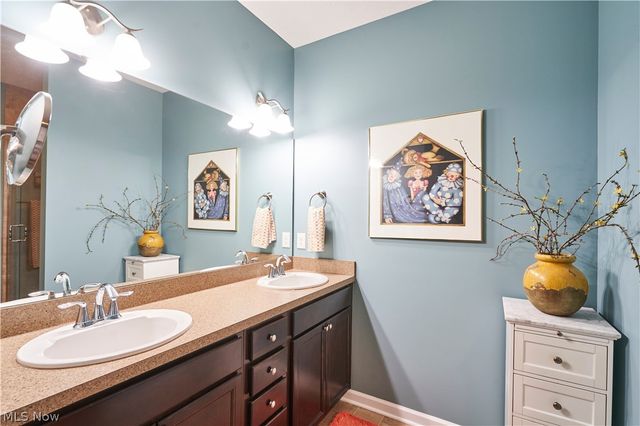 38083 Euclid Avenue 2, Willoughby, OH 44094