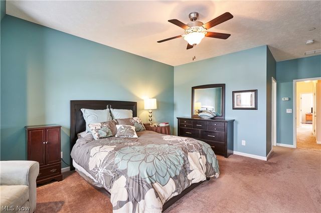 38083 Euclid Avenue 2, Willoughby, OH 44094