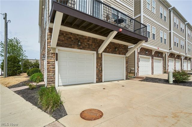 38083 Euclid Avenue 2, Willoughby, OH 44094