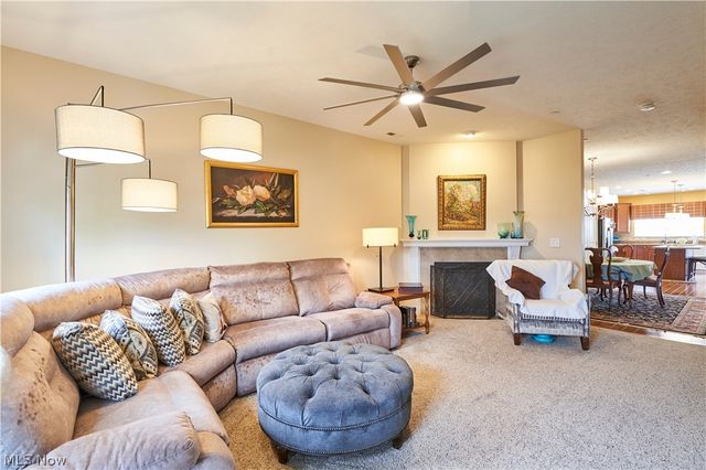 38083 Euclid Avenue 2, Willoughby, OH 44094