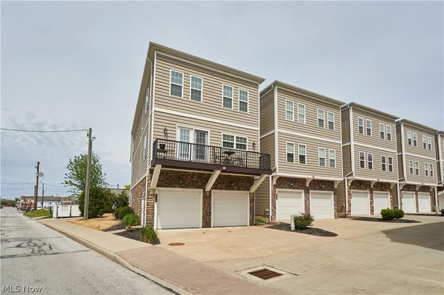 38083 Euclid Avenue 2, Willoughby, OH 44094