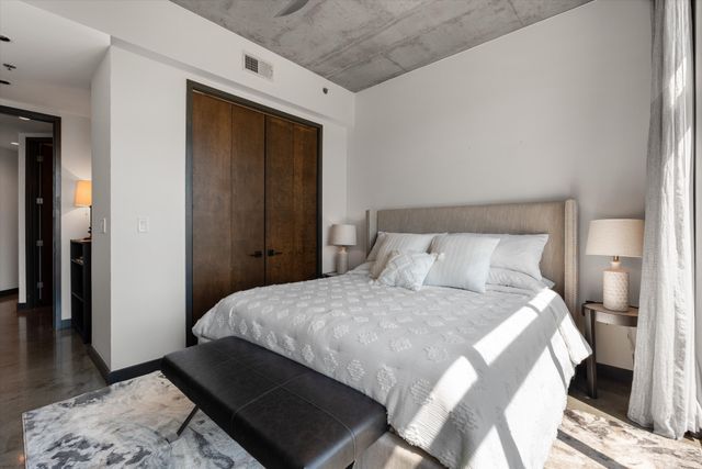 1510 Demonbreun St Apt 711, Nashville, TN 37203