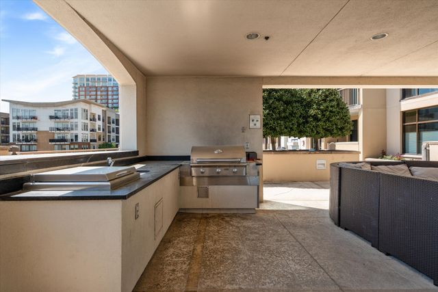 1510 Demonbreun St Apt 711, Nashville, TN 37203