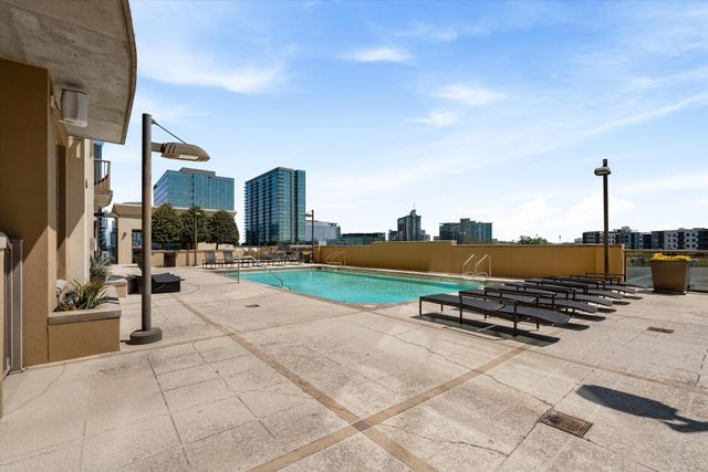 1510 Demonbreun St Apt 711, Nashville, TN 37203
