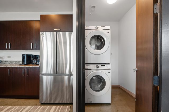 1510 Demonbreun St Apt 711, Nashville, TN 37203