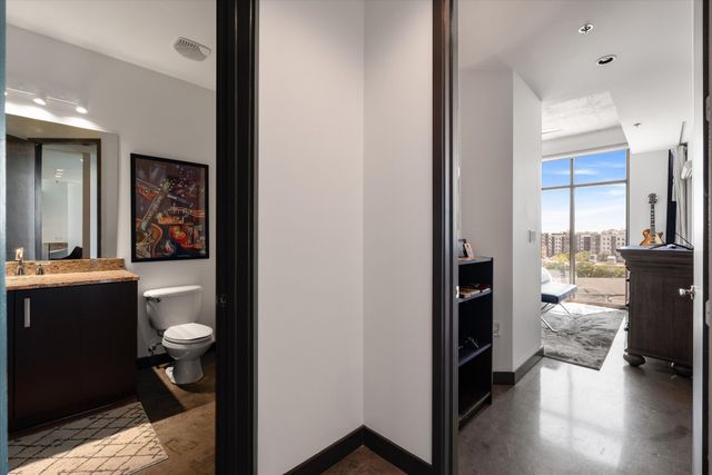 1510 Demonbreun St Apt 711, Nashville, TN 37203