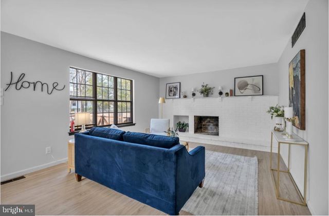 134 COUNTRY LN, Sicklerville, NJ 08081