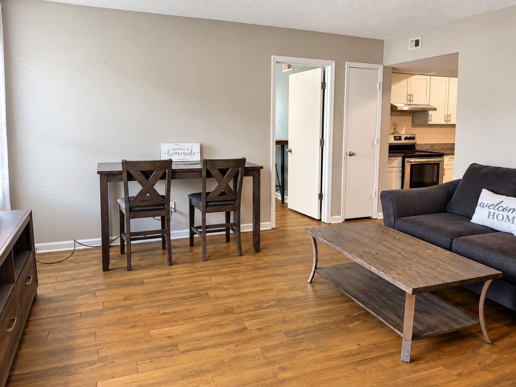 2005 Greens Blvd Apt E401, Myrtle Beach, SC 29577 — photo 4