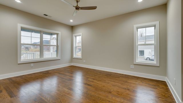 1029 Scenic View Ct, Old Hickory, TN 37138