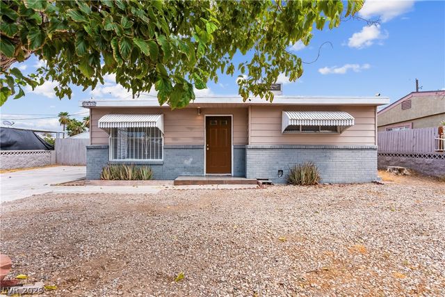 1615 Eastwood Drive, Las Vegas, NV 89104