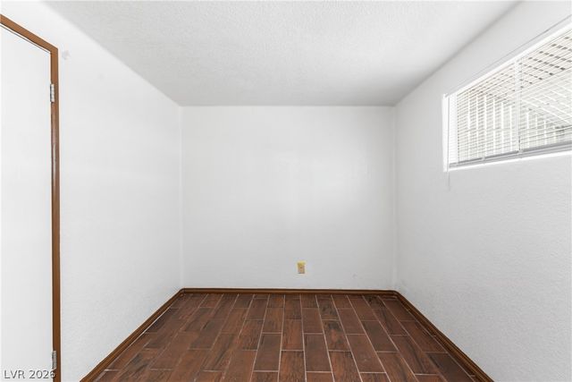 1615 Eastwood Drive, Las Vegas, NV 89104