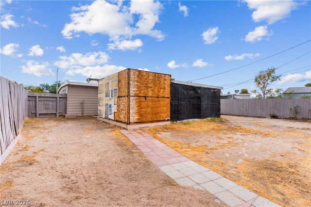 1615 Eastwood Drive, Las Vegas, NV 89104