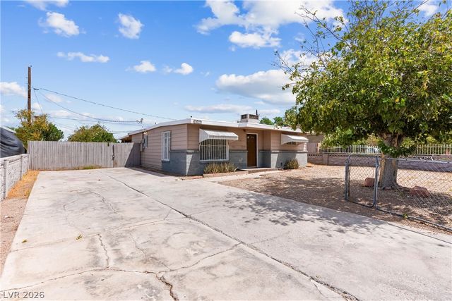 1615 Eastwood Drive, Las Vegas, NV 89104