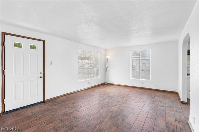 1615 Eastwood Drive, Las Vegas, NV 89104