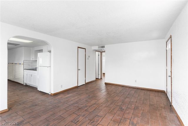 1615 Eastwood Drive, Las Vegas, NV 89104