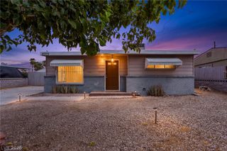 1615 Eastwood Drive, Las Vegas, NV 89104