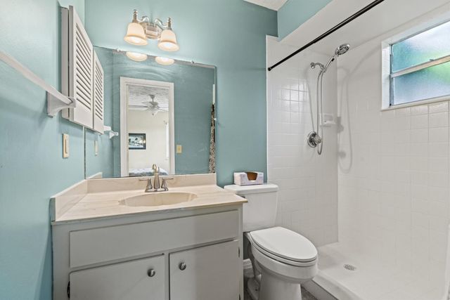 849 SE Celtic Avenue, Port St Lucie, FL 34983