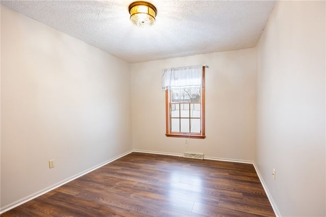 183 Hickory Heights, South Fayette, PA 15017