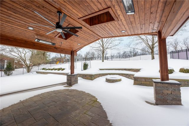 183 Hickory Heights, South Fayette, PA 15017