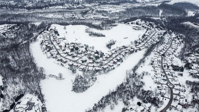 183 Hickory Heights, South Fayette, PA 15017