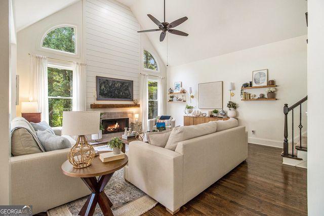 4655 Gilhams Road NE, Roswell, GA 30075