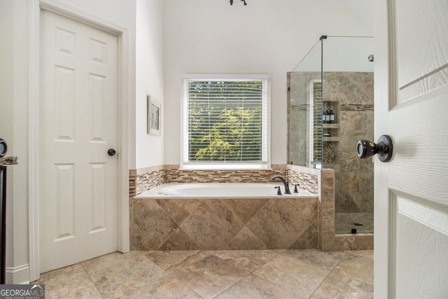 4655 Gilhams Road NE, Roswell, GA 30075