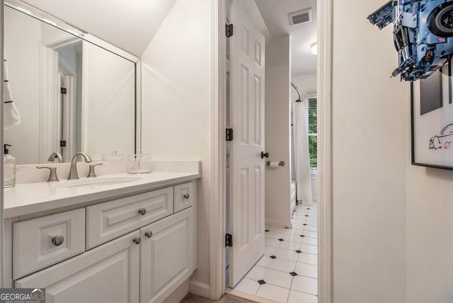 4655 Gilhams Road NE, Roswell, GA 30075