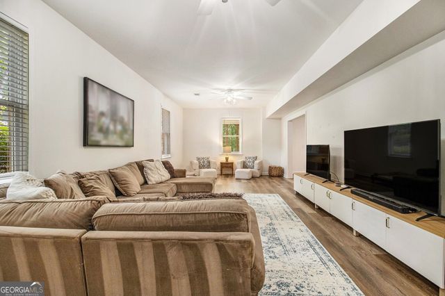 4655 Gilhams Road NE, Roswell, GA 30075