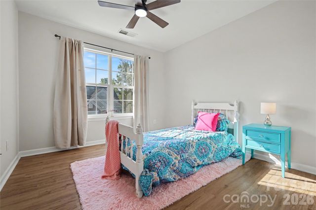 6930 Beverly Springs Drive, Charlotte, NC 28270