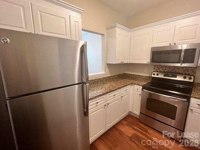 819 Northeast Drive 69, Davidson, NC 28036