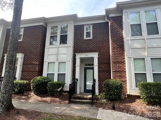 819 Northeast Drive 69, Davidson, NC 28036