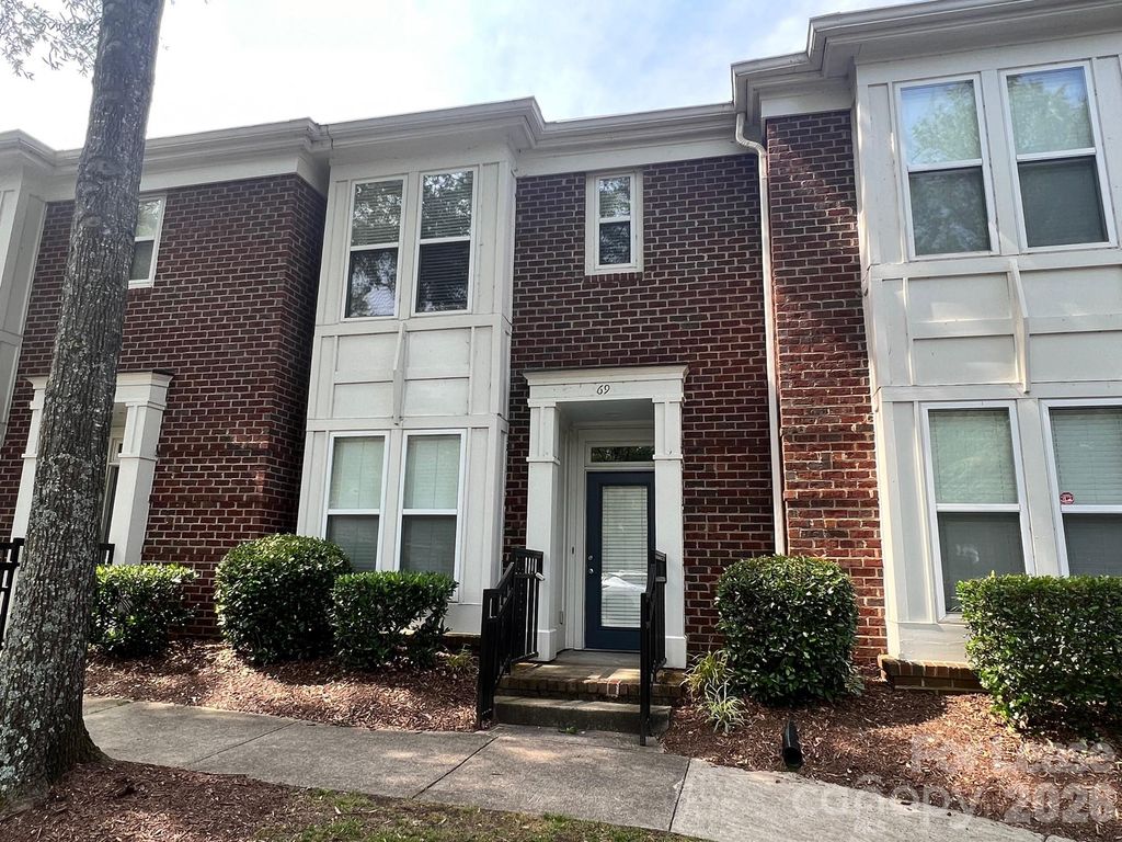 819 Northeast Drive 69, Davidson, NC 28036