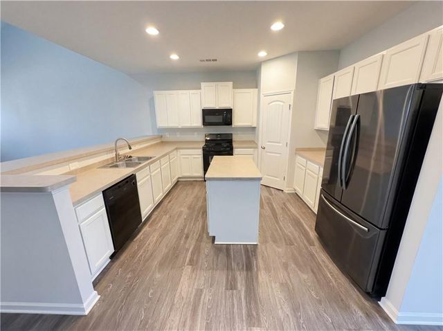 943 Liberty Bell Run, Hoschton, GA 30548