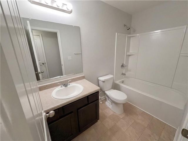 943 Liberty Bell Run, Hoschton, GA 30548