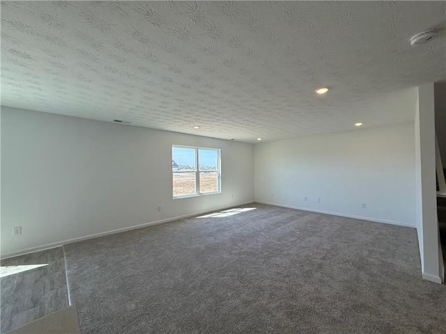 4005 Chakeres Avenue, Springfield, OH 45505